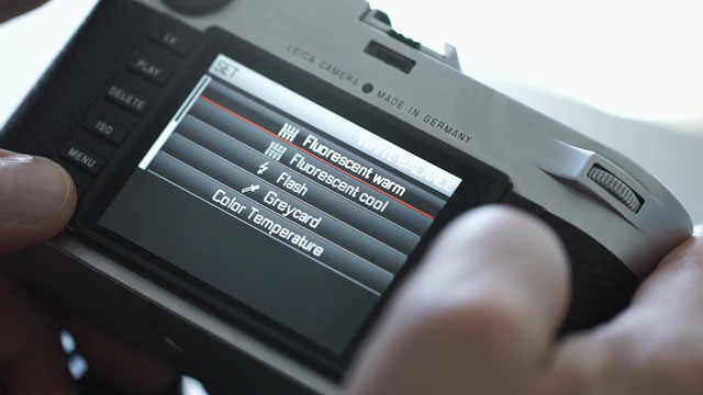 The Leica M 240 has a screen and buttons "added" to the back of the camera. Photo: magicoflight.tv.